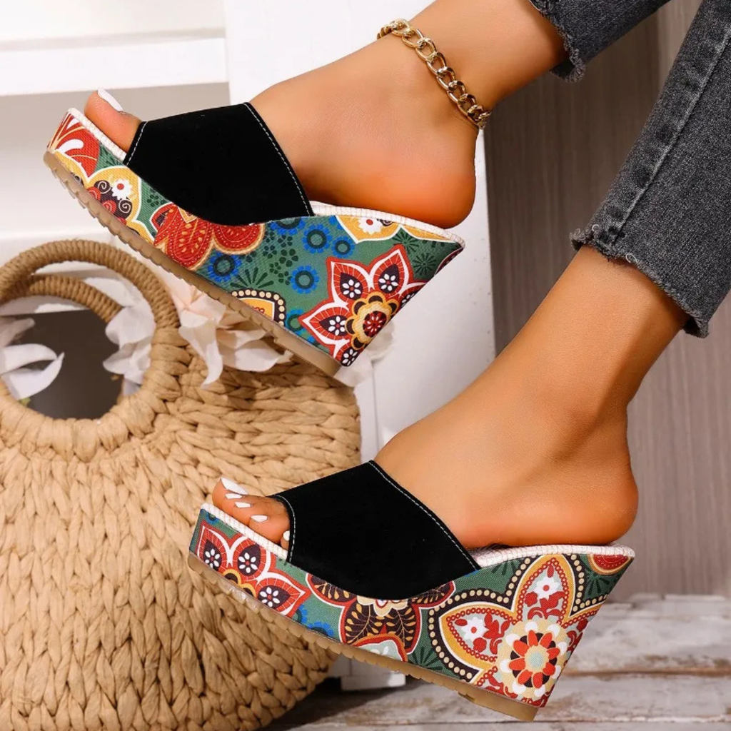 Relaxed Velvet Wedge Sandal Bohemian Summer Fit