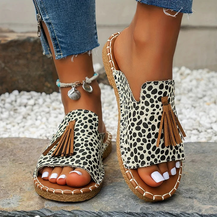 Relaxed Flat Sandals Lightweight Summer Everyday Wear