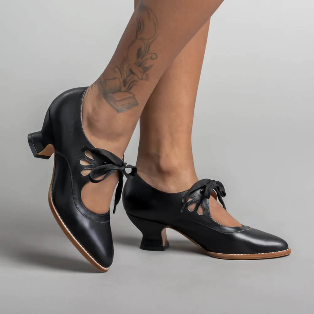 Elegant Orthopedic Leather Sandals for Summer Comfort Fit