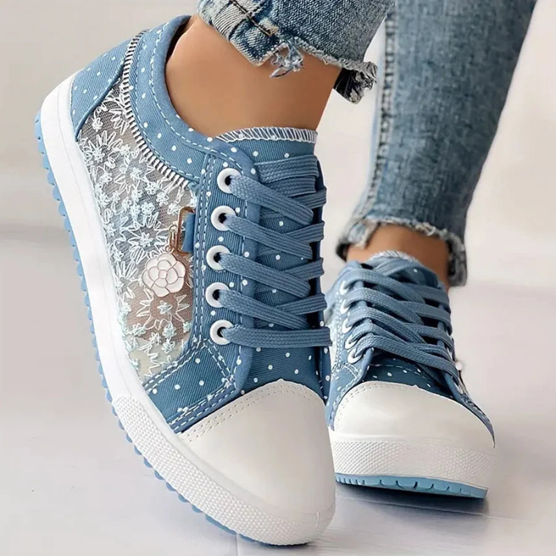 Stylish Women's Floral Detail Sneaker Spring Casual Fit