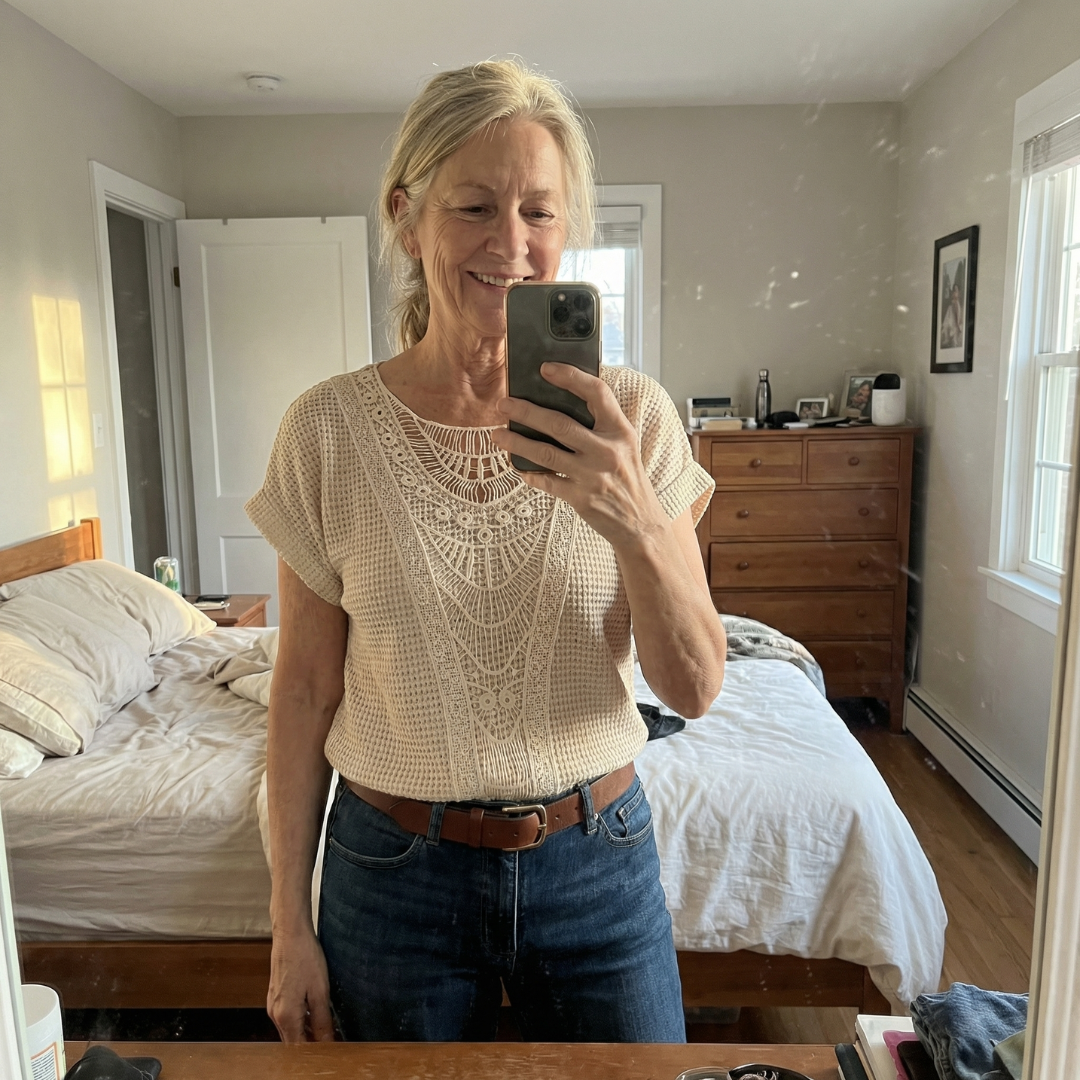 Stylish Relaxed-Fit Summer Linen Top