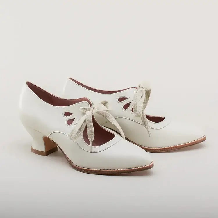 Elegant Orthopedic Leather Sandals for Summer Comfort Fit