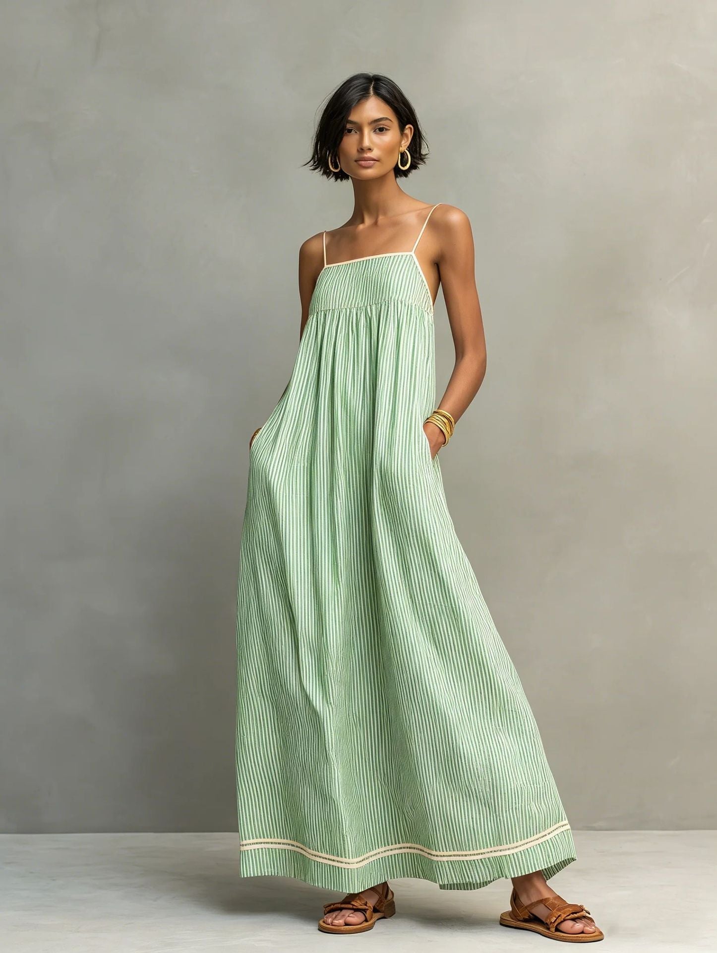Elegant Sleeveless Maxi Dress Lightweight Summer Fit